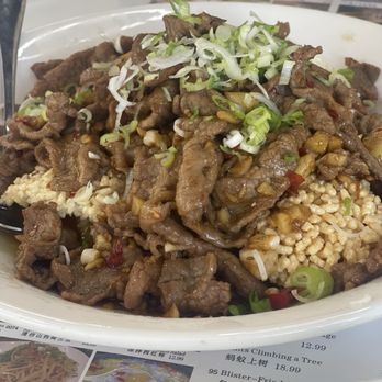 Hn Chiliking - Wok fried beef with crispy rice. - Chinese Near Me - Santa Ana, California Hn Chiliking - Wok fried beef with crispy rice. - Chinese Near Me - Santa Ana, California