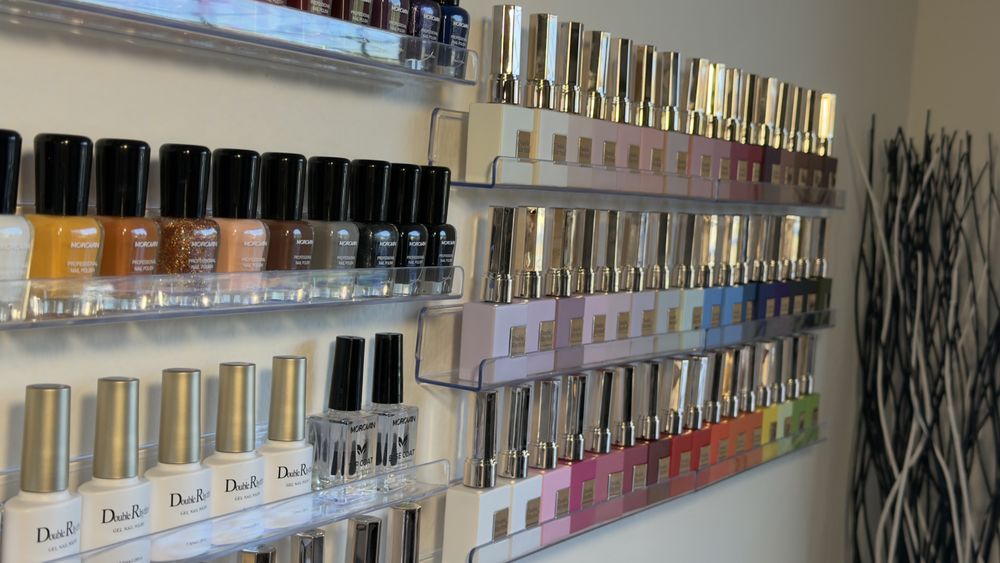 LiL Nail Studio Logo