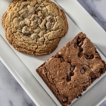 BoTea - Gluten Free Salted Chocolate Chip Cookie and Gluten Free Double Chocolate Brownie - Bubble Tea Near Me - Honolulu, Hawaii