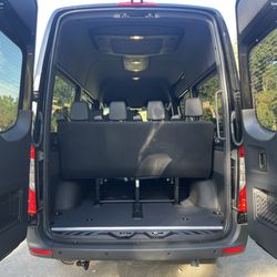 Series Luxury Service