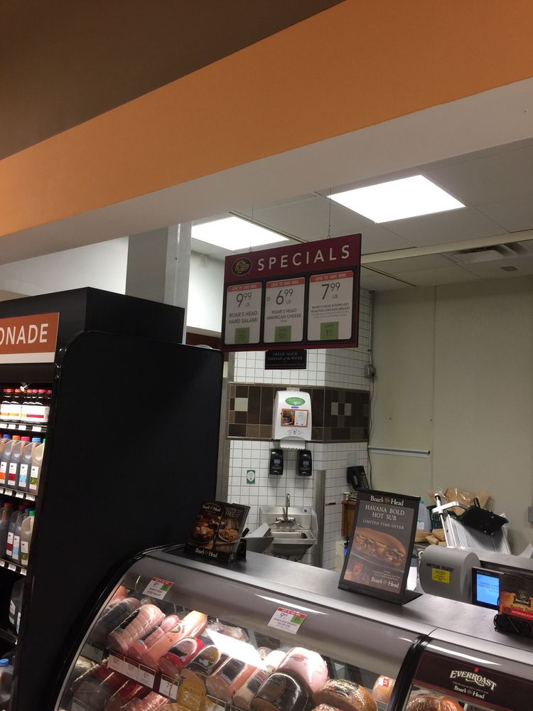 PUBLIX DELI Updated September 2024 520 Folly Rd, Charleston, South