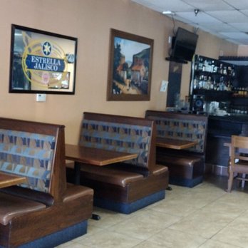 Burger Express and Mexican Grill - Indoor dining with full bar - Burgers Near Me - Simi Valley, California Burger Express and Mexican Grill - Indoor dining with full bar - Burgers Near Me - Simi Valley, California