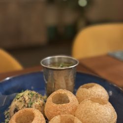 The Yellow Chilli Dallas - Gol guppa