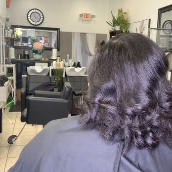 Avoni's Hair Services - Hair Stylists Near Me - Jersey City, New Jersey