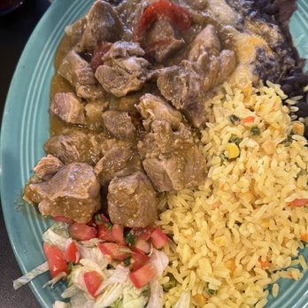 Yucatan Grill - Chili verde plate - Caribbean Near Me - Seal Beach, California Yucatan Grill - Chili verde plate - Caribbean Near Me - Seal Beach, California