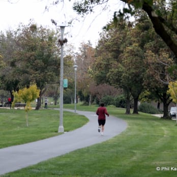 Suntree - Apartments Near Me - Davis, California Suntree - Apartments Near Me - Davis, California