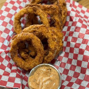 Shipyard Liberty City - Burgers Near Me - Kilgore, Texas