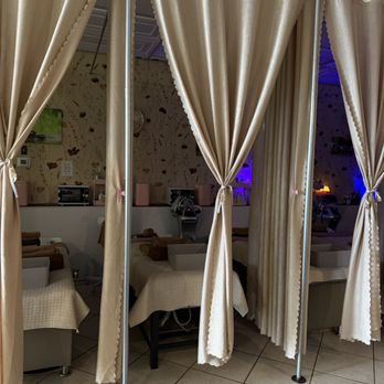 Hi Lite Head Spa - Beds - Massage Near Me - Anaheim, California Hi Lite Head Spa - Beds - Massage Near Me - Anaheim, California