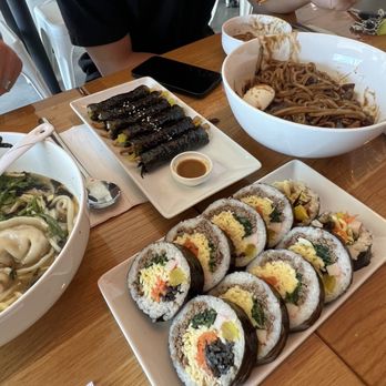 Munchyroad - Bulgogi Kimbab, Kkoma Kimbab, Jja Jang Myeon - Korean Near Me - Las Vegas, Nevada Munchyroad - Bulgogi Kimbab, Kkoma Kimbab, Jja Jang Myeon - Korean Near Me - Las Vegas, Nevada