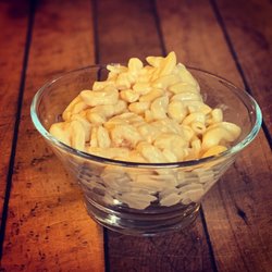 Lavon's Bakery & BBQ - Mac and Cheese