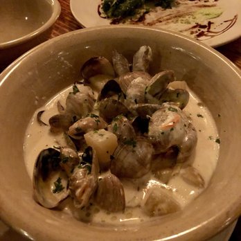 Honu Oceanside - New England Style Clam Chowder - VN - Seafood Near Me - Lahaina, Hawaii