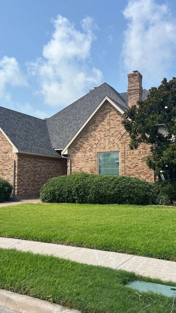 Slide of Galvan Roofing and Construction