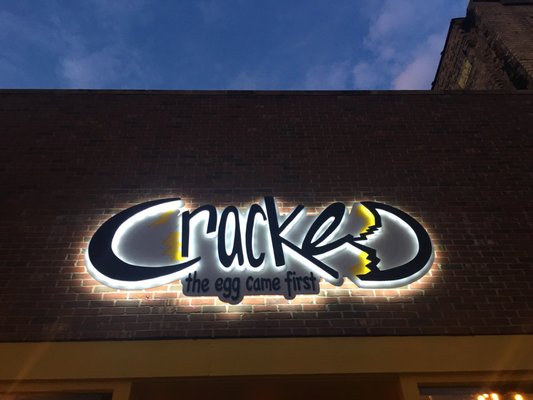 Cracked on Milwaukee by null