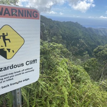 Wiliwilinui Ridge Trail - Hiking Near Me Wiliwilinui Ridge Trail - Hiking Near Me