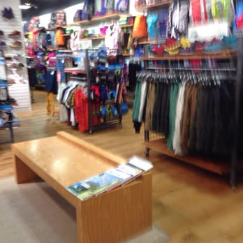 コロンビアショップ Sporting Goods 名駅1丁目1 4 名古屋市 中村区 愛知県 Japan Phone Number Yelp