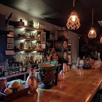 Big Cypress Distillery - Bar area - Distilleries Near Me - Miami, Florida Big Cypress Distillery - Bar area - Distilleries Near Me - Miami, Florida