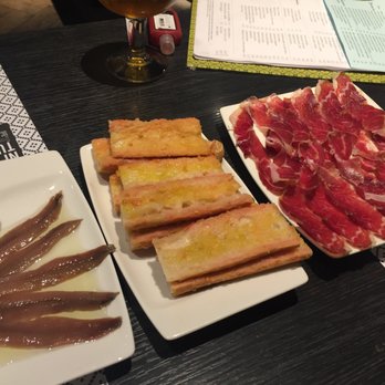 Vinitus - Tapas Bars Near Me - Barcelona, B Vinitus - Tapas Bars Near Me - Barcelona, B