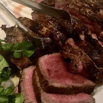 Smith & Wollensky - Boston - Filet mignon in front, NY strip lounge in back, both medium rare - Steakhouses Near Me - Boston, Massachusetts