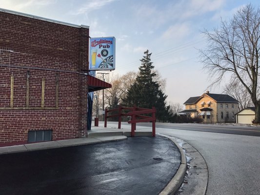 Traditions Pub and Grill by null