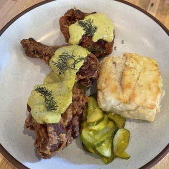 Husk - Biscuits and fried chicken with gravy - American Near Me - Charleston, South Carolina Husk - Biscuits and fried chicken with gravy - American Near Me - Charleston, South Carolina
