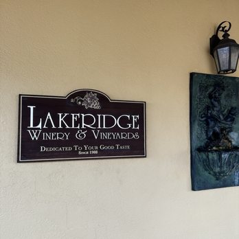 Lakeridge Winery & Vineyards - Wineries Near Me - Clermont, Florida Lakeridge Winery & Vineyards - Wineries Near Me - Clermont, Florida