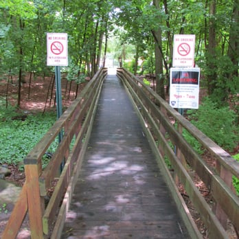 Veteran's Place - Cool bridge - Parks Near Me - Cumberland, Rhode Island Veteran's Place - Cool bridge - Parks Near Me - Cumberland, Rhode Island