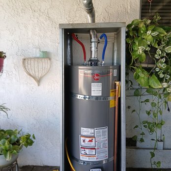 Blue Diamond Plumbing & Rooter - Water Heater along with earthquake straps. - Plumbing Near Me Blue Diamond Plumbing & Rooter - Water Heater along with earthquake straps. - Plumbing Near Me