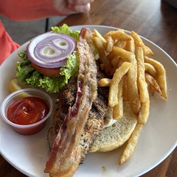 Restaurant 604 - Grilled Ahi Club - Breakfast & Brunch Near Me - Honolulu, Hawaii