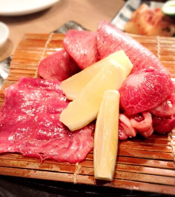 Sumibi Yakiniku Nakahara by null