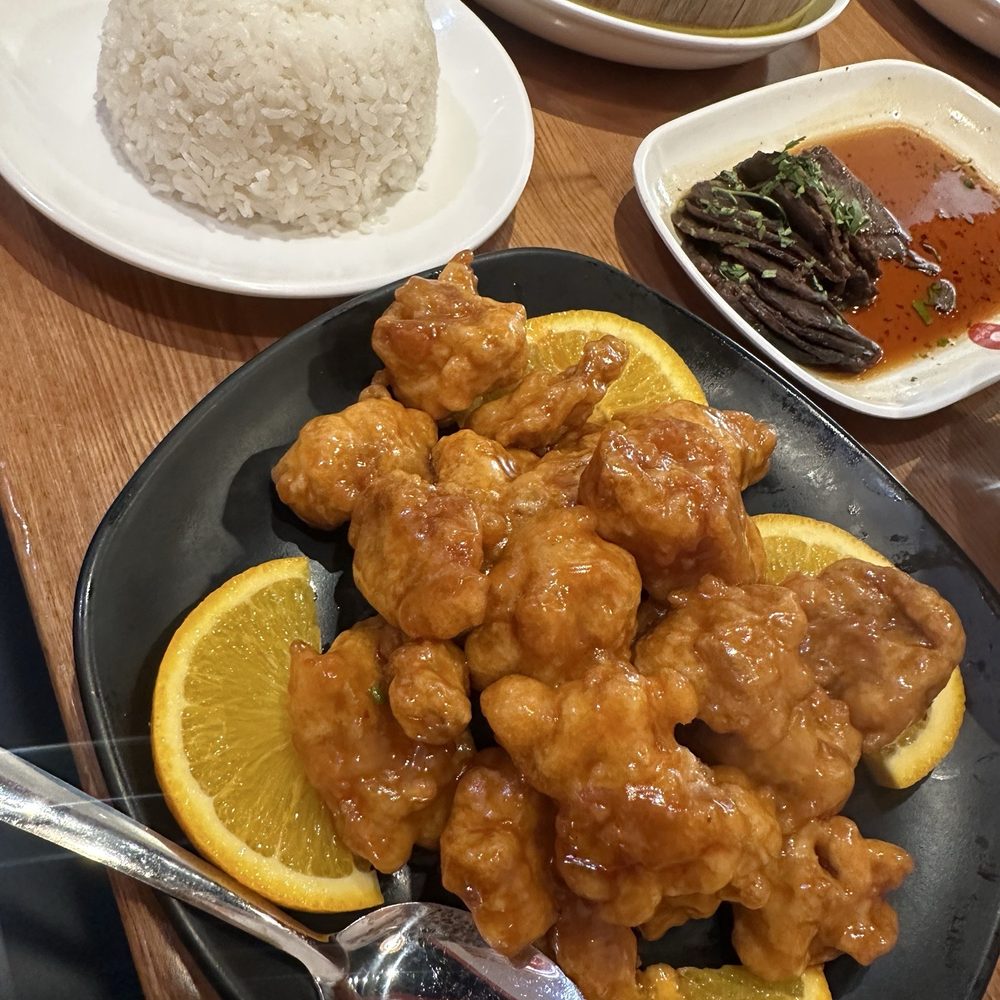 88 BaoBao - Orange chicken 10/10 - Dim Sum Near Me - Davis, California 88 BaoBao - Orange chicken 10/10 - Dim Sum Near Me - Davis, California