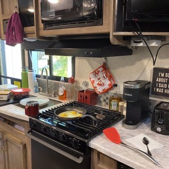 Humphrey RV Montrose - I absolutely love my kitchen layout. - RV Dealers Near Me - Montrose, Colorado Humphrey RV Montrose - I absolutely love my kitchen layout. - RV Dealers Near Me - Montrose, Colorado