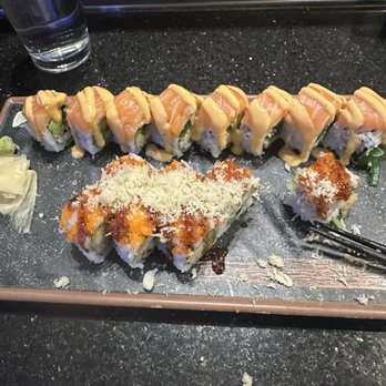 Oishii Mika Sushi - Crunchy Shrimp Roll and Tsunami Roll - Sushi Bars Near Me - Portland, Oregon