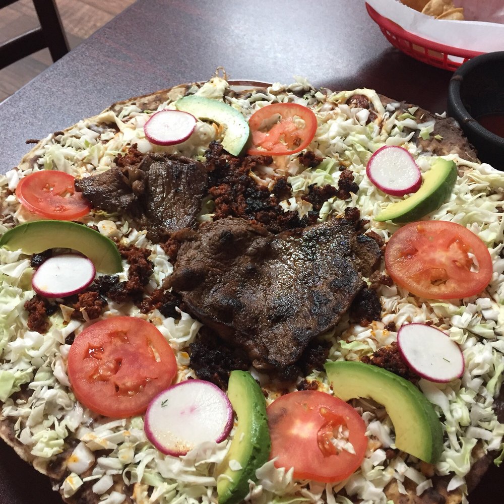 La Pasadita Oaxaqueña - Tlayuda with carne asada and chorizo - Mexican Near Me - Guadalupe, California La Pasadita Oaxaqueña - Tlayuda with carne asada and chorizo - Mexican Near Me - Guadalupe, California