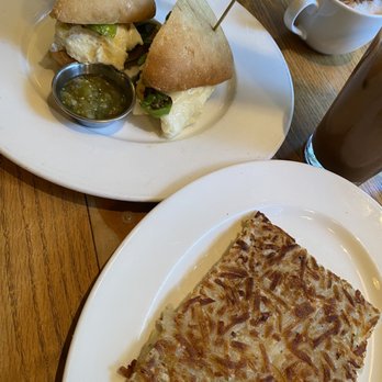 Beatrix - Pepper & Egg White Sandwich - New American Near Me - Chicago, Illinois