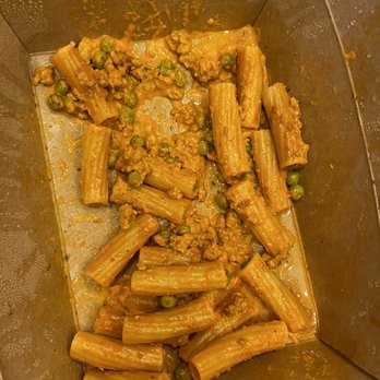 Coco Pazzo - Rigatoni alla Buttera - Tuscan Near Me - Chicago, Illinois Coco Pazzo - Rigatoni alla Buttera - Tuscan Near Me - Chicago, Illinois