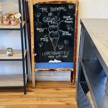 Arcobaleno Gelateria - Gelato Near Me - Sunnyside, New York