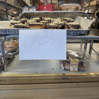 Moishe's Kosher Bakery by null