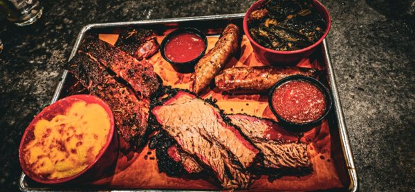 The Smokin' Oak Barbeque Restaurant, Bar & Catering by null