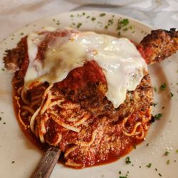 Sarafino's Pasta and Pizza - Veal Parmesan