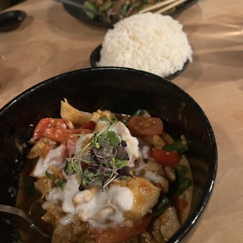 Rice N Roll Bistro - Panang Curry - Sushi Bars Near Me - Milwaukee, Wisconsin Rice N Roll Bistro - Panang Curry - Sushi Bars Near Me - Milwaukee, Wisconsin