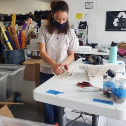 Posing as I rip off fabric off the sample packaging. RIP fore fingers