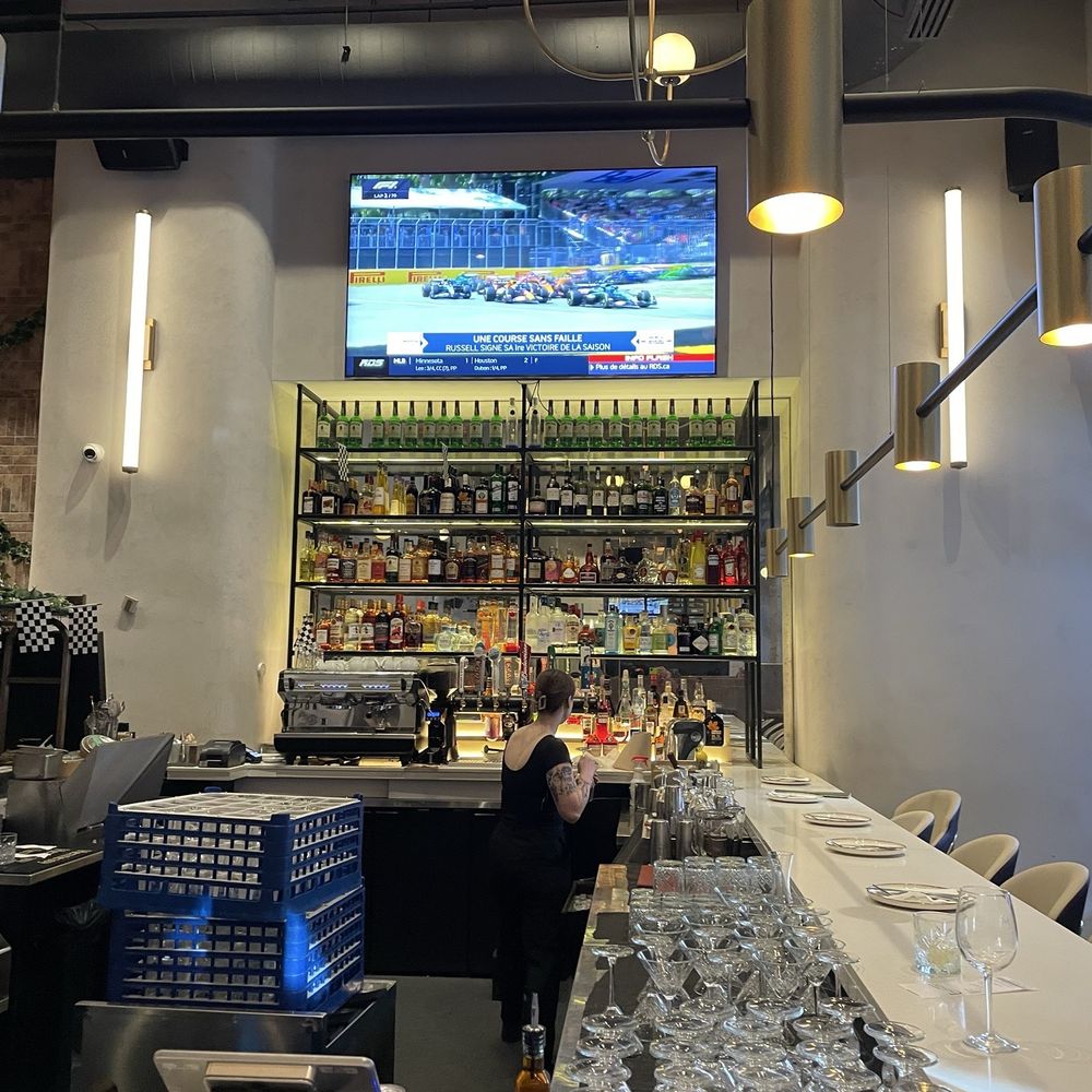 Enoteca Monza - Pizza Near Me - Montreal, Quebec
