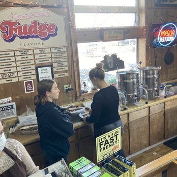 Big Wheel General Store - Making fudge right now! - Convenience Stores Near Me - Bandon, Oregon
