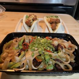Bao sandwiches and Drunken Noodles with pork belly