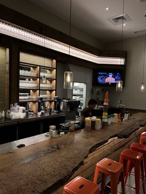 Roam Artisan Burgers by null