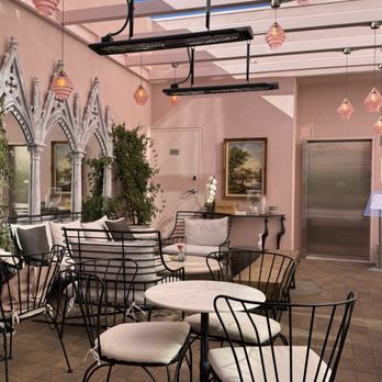 Paradis - Patio - Tapas/Small Plates Near Me - San Diego, California