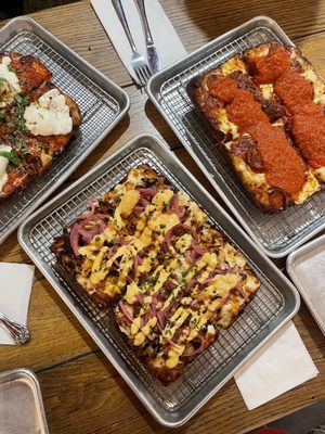Red Light Bar & Detroit Pizza by null