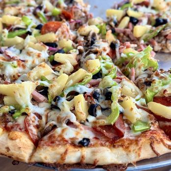Pleasant Harbor Dock&Dine - Overboard pizza - Coffee & Tea Near Me - Brinnon, Washington Pleasant Harbor Dock&Dine - Overboard pizza - Coffee & Tea Near Me - Brinnon, Washington
