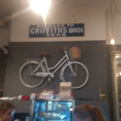 Alleycat Cafe - Inside