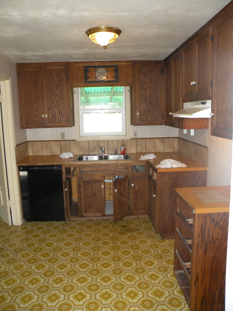 Slide of The Hand E Solution